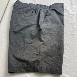 Under Armour Golf Shorts Men 40 Gray HeatGear Lightweight Performance Athleisure